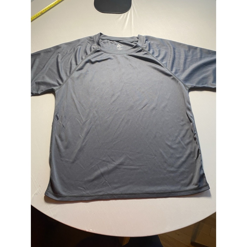 Kanu Surf Mens Rash Guard Large Gray Swim Shirt Short Sleeve Sun Protect